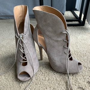 Chinese laundry heels